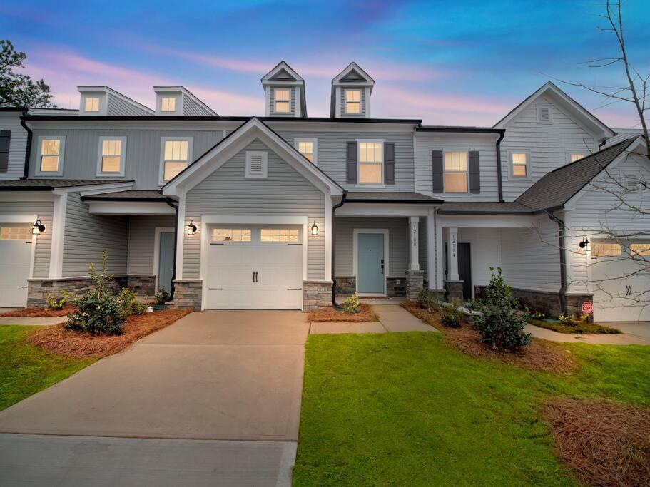 Gorgeous New Townhome/Charlotte! Εξωτερικό φωτογραφία